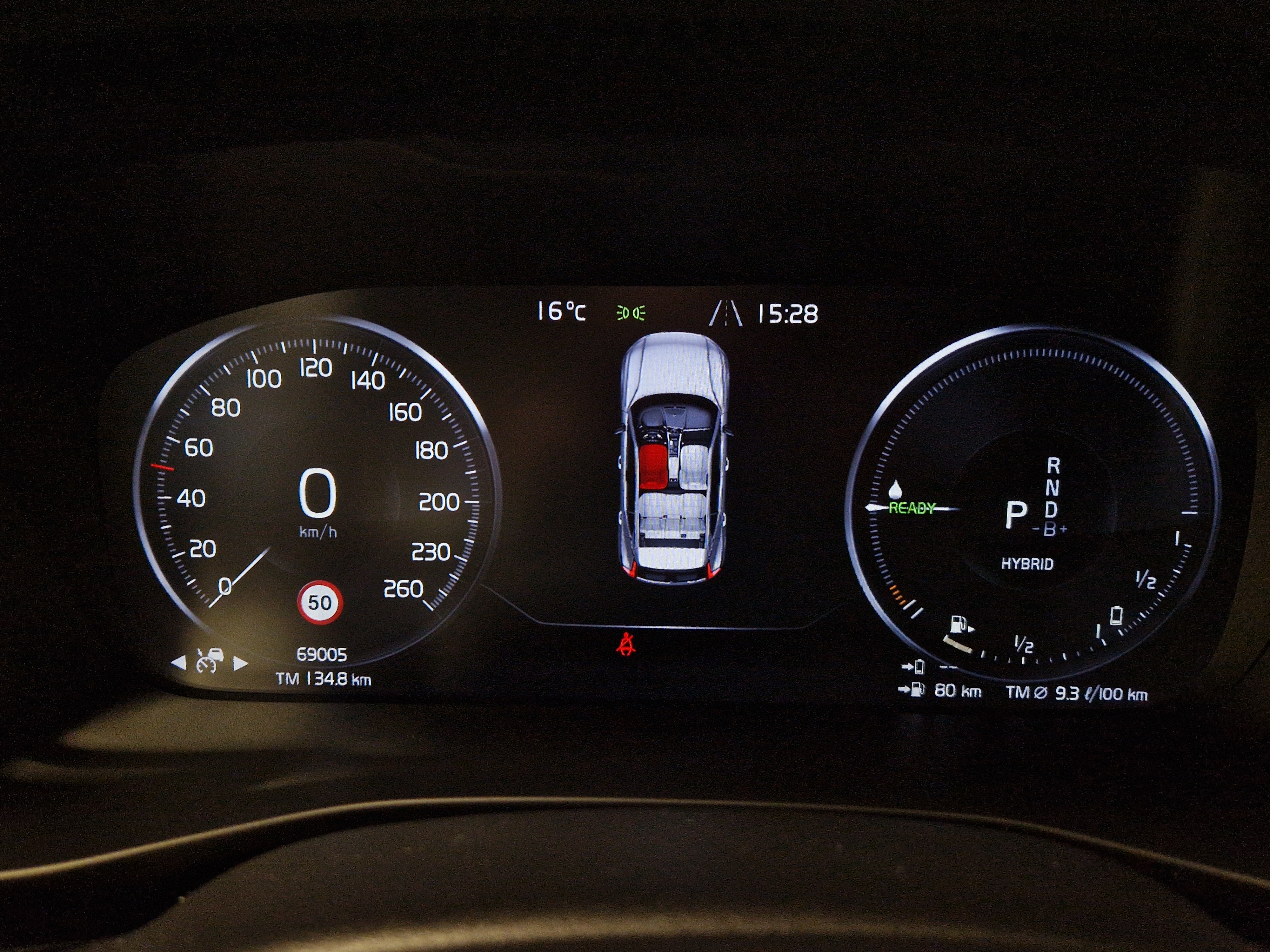 Volvo XC40 T4 TWE R-DESIGN TAKUU 24KK/40TKM.