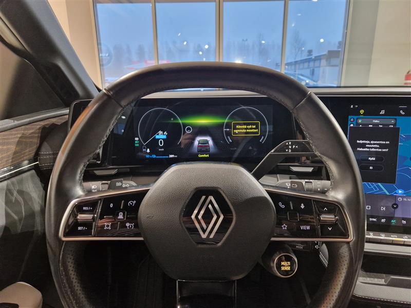 Renault MEGANE E-TECH 60KWH 220HV ICONIC.TAKUU 24KK/40TKM