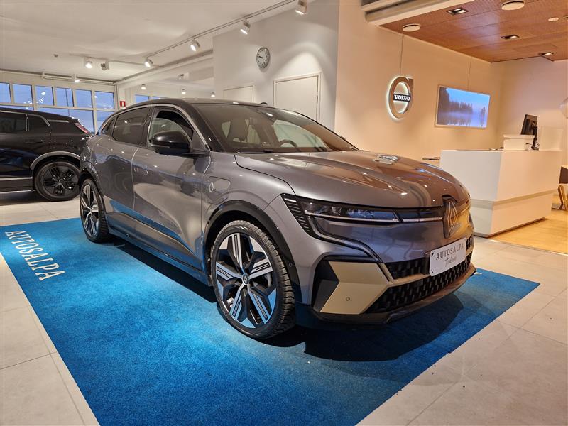 Renault MEGANE E-TECH 60KWH 220HV ICONIC.TAKUU 24KK/40TKM