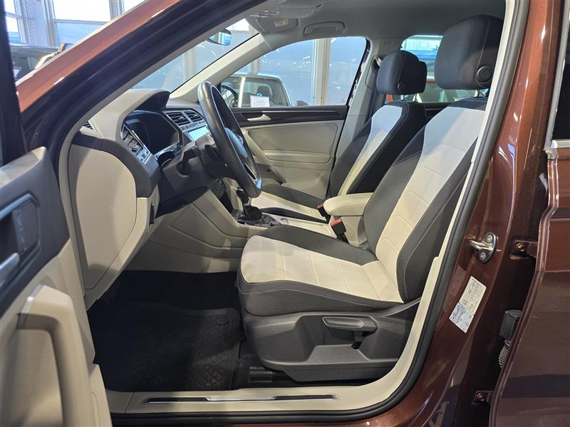 Volkswagen TIGUAN COMFORT 2.0 TDI SCR 110 KW 4MOTION DSG