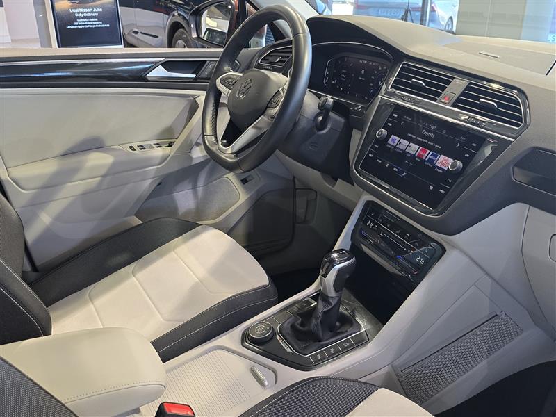Volkswagen TIGUAN COMFORT 2.0 TDI SCR 110 KW 4MOTION DSG