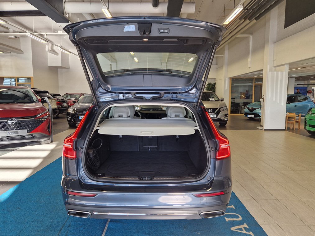 Volvo V60 T8 AWD LONG RANGE INSCRIPTION TAKUU 24KK/40TKM.