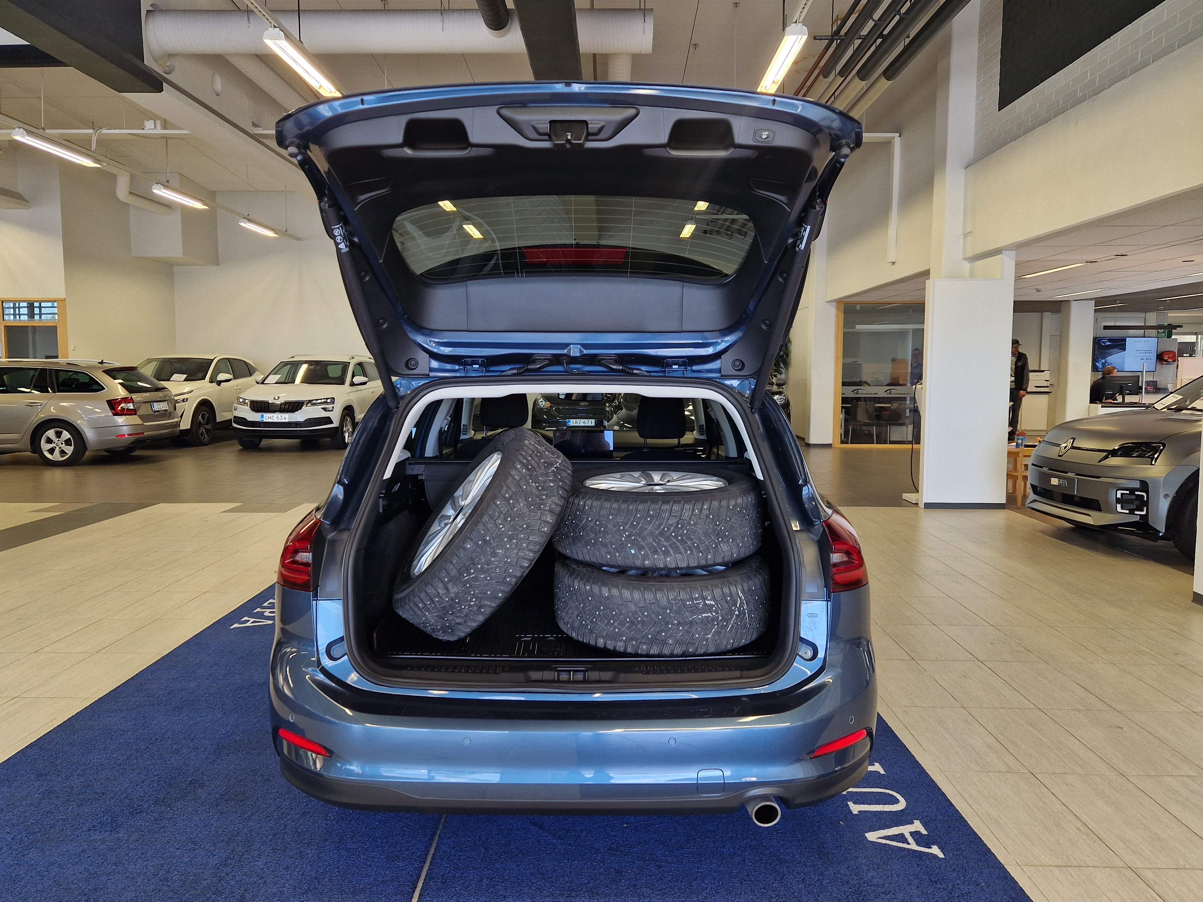 Ford FOCUS 1.0 ECOBOOST HYBRID POWERSHIFT 125HV (KEVYTHYBRIDI