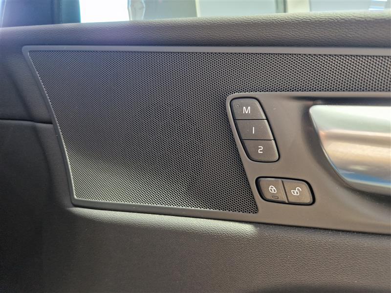 Volvo XC60 T8 AWD LONG RANGE HIGH PERFORMANCE PLUS BRIGHT AUT