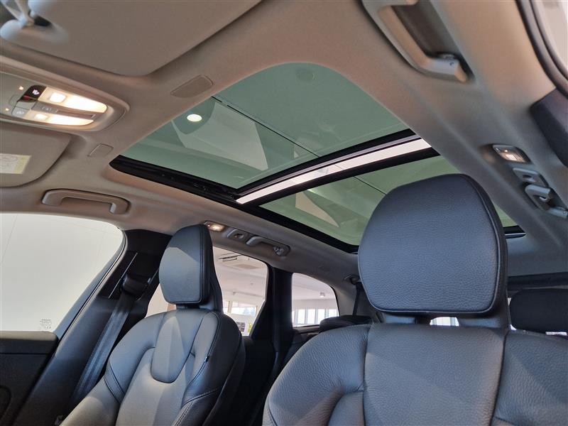 Volvo XC60 T8 AWD LONG RANGE HIGH PERFORMANCE PLUS BRIGHT AUT