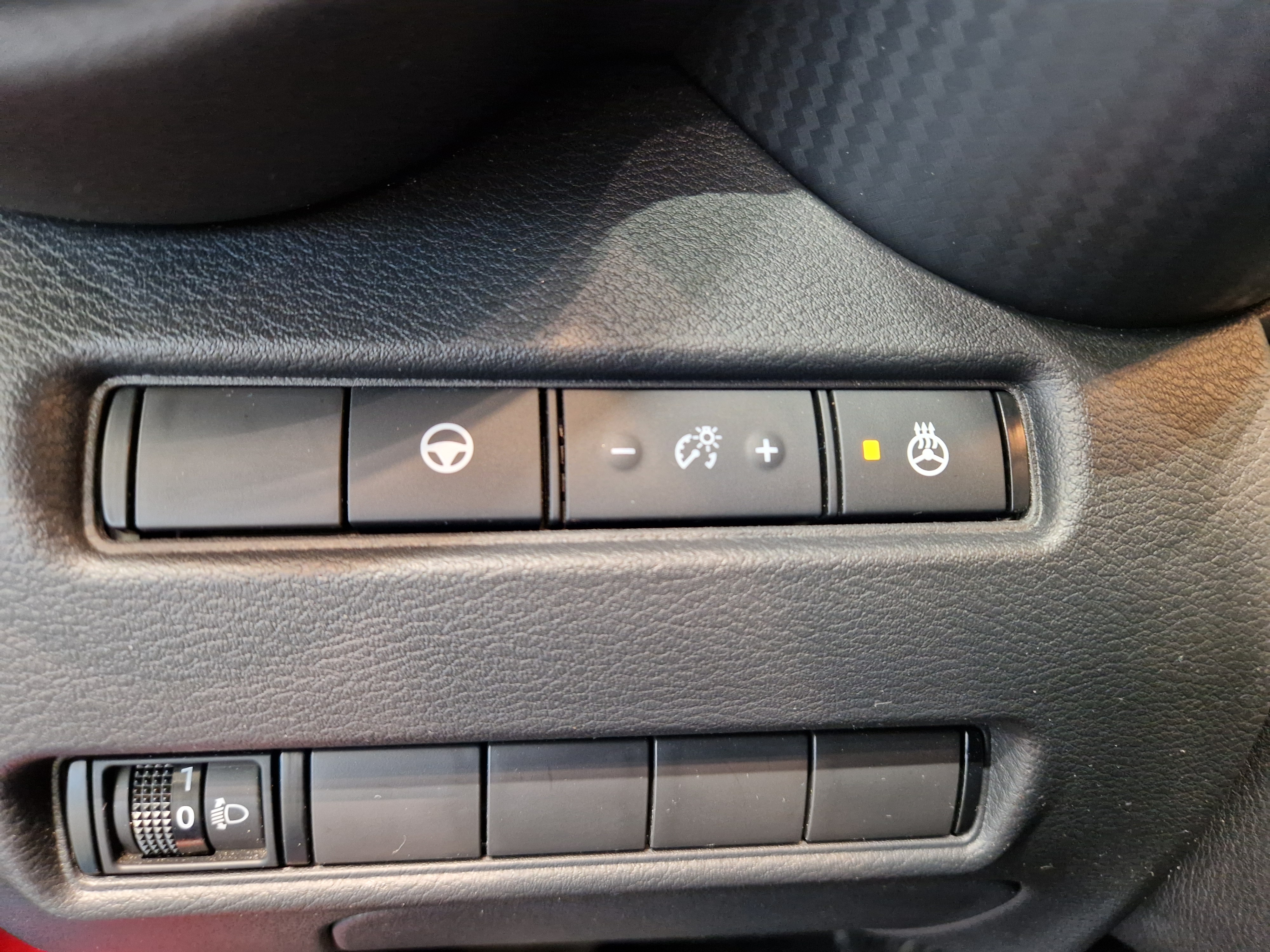 Nissan JUKE DIG-T 143HP 4AMT TEKNA + NAVI HEV HSW