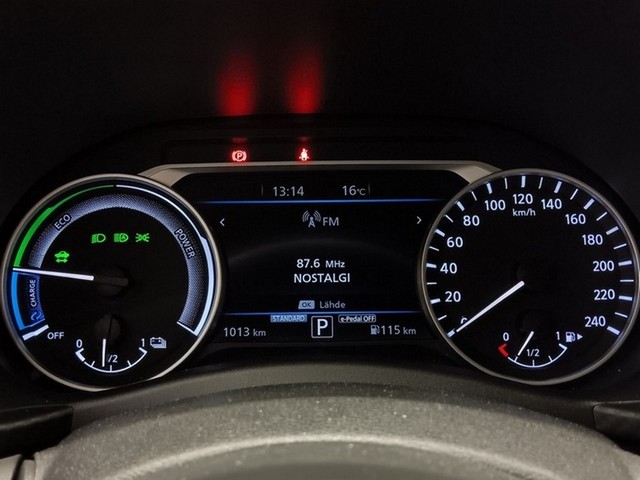 Nissan JUKE DIG-T 143HP 4AMT N-CONNECTA + NAVI HEV