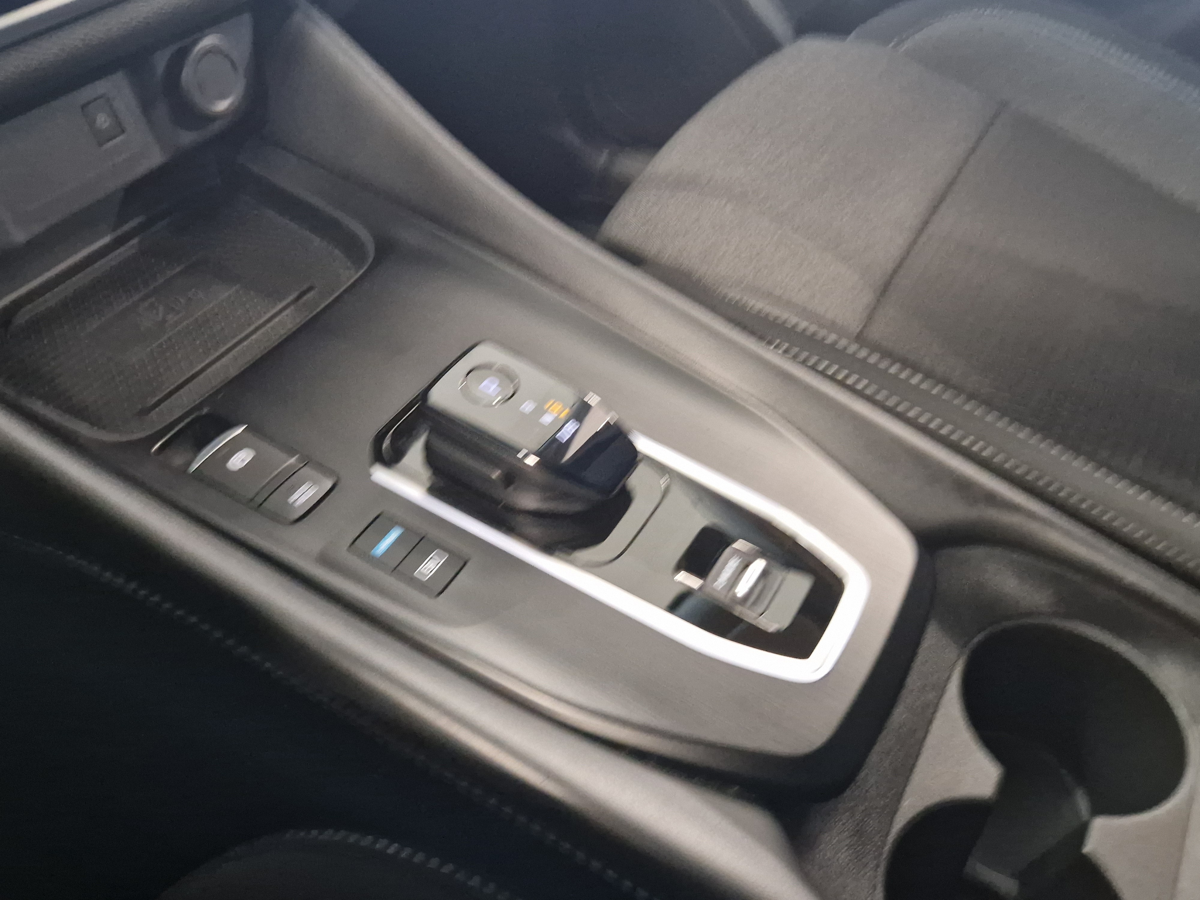 Nissan QASHQAI E-POWER 2WD N-CONNECTA TAKUU 24KK/40TKM
