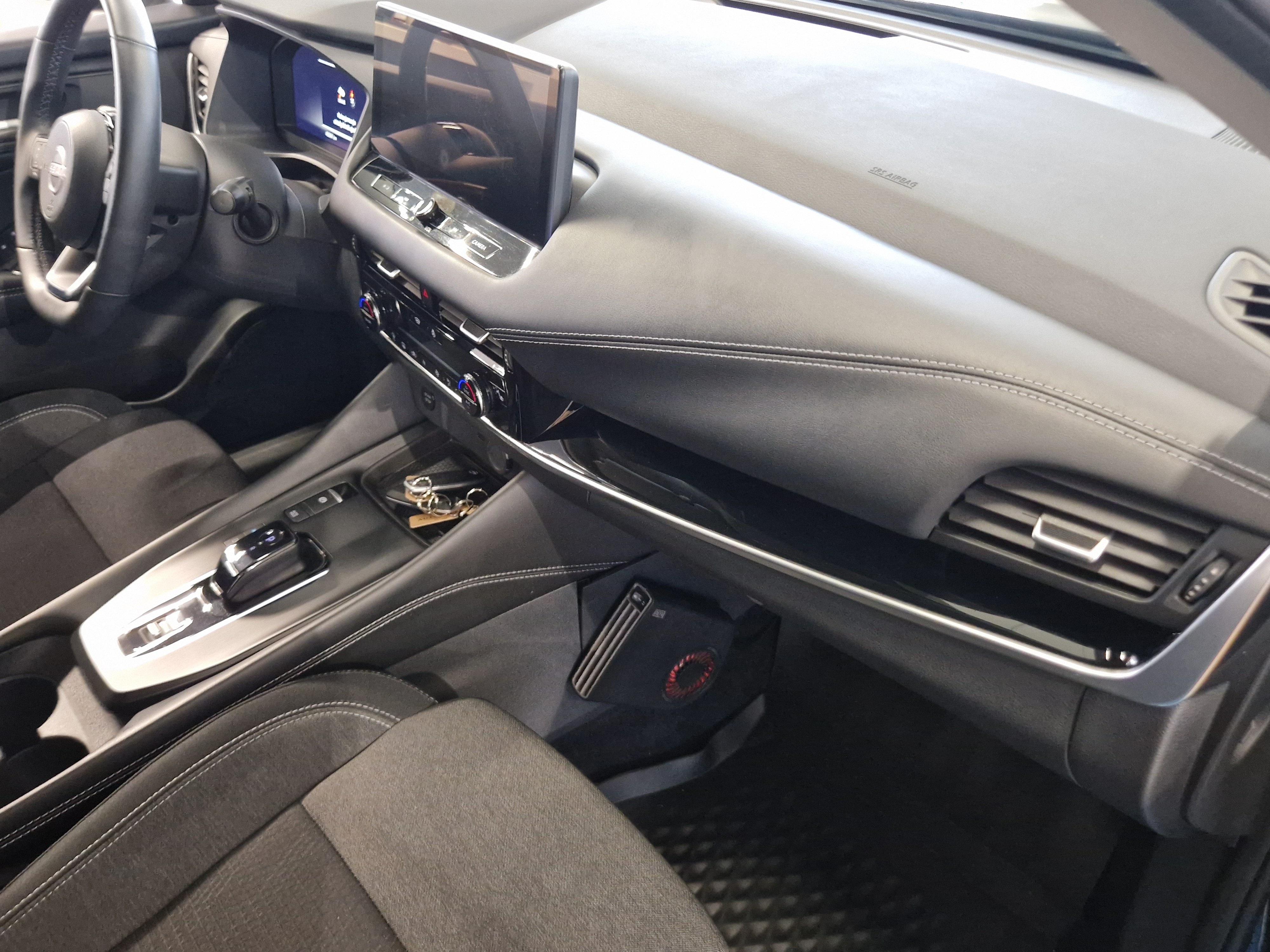 Nissan QASHQAI E-POWER 2WD N-CONNECTA TAKUU 24KK/40TKM