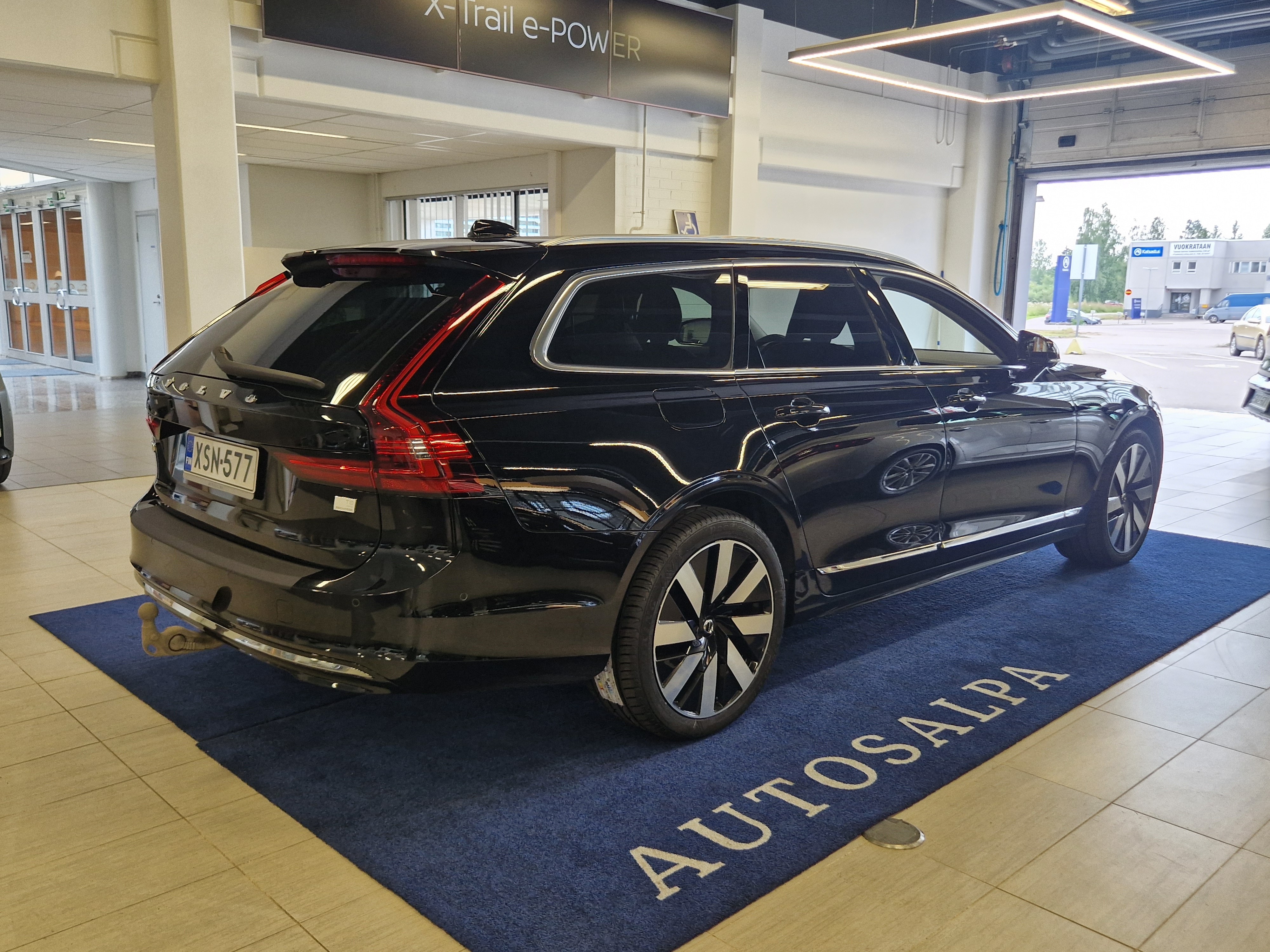 Volvo V90 2024, kuva 3/19