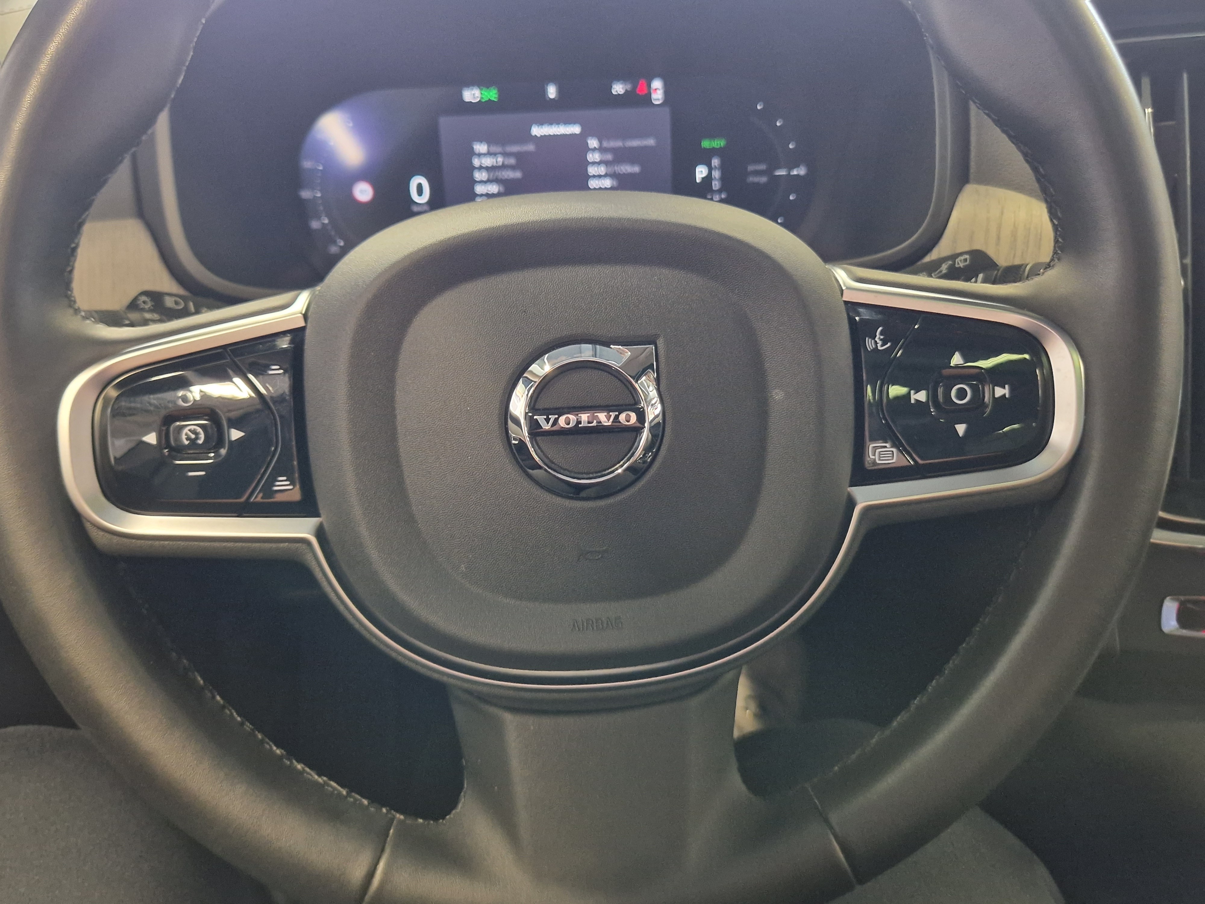 Volvo V90 2024, kuva 7/19
