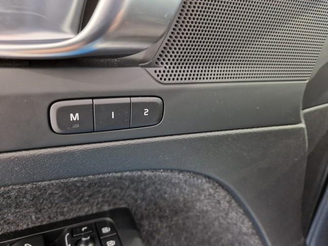 Volvo XC40 RECHARGE TWIN PLUS