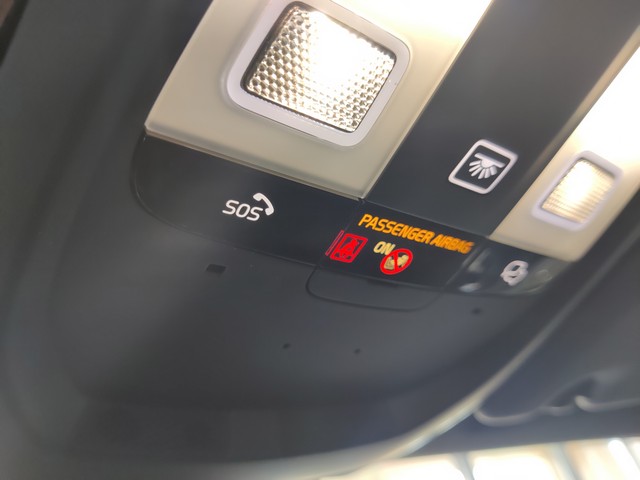 Volvo C40 RECHARGE SINGLE PLUS EXTENDED RANGE.
