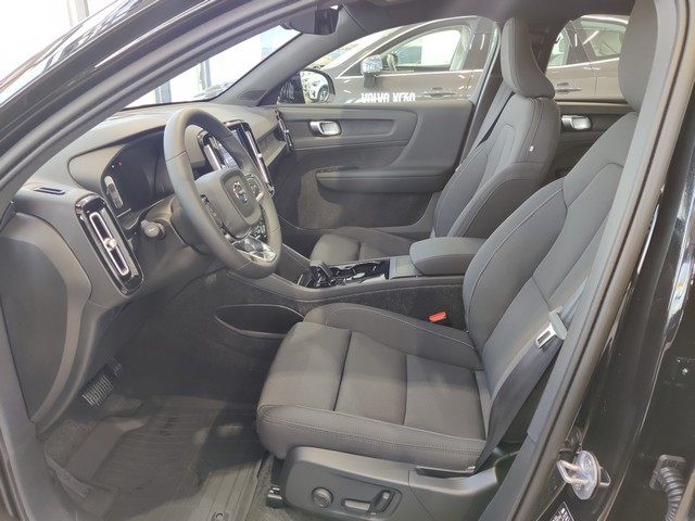 Volvo C40 2024, kuva 4/18