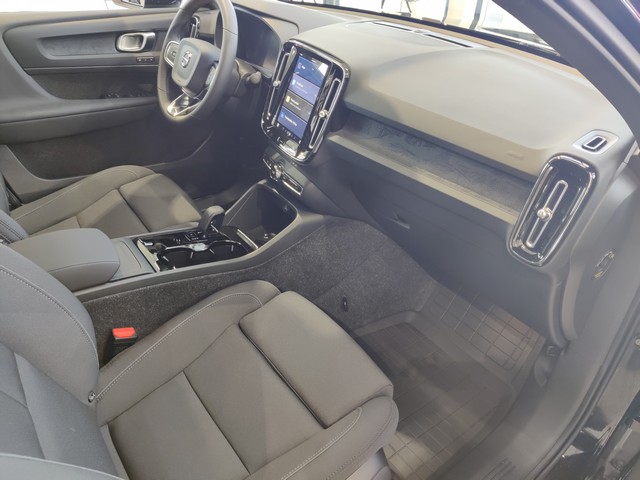 Volvo C40 2024, kuva 6/18