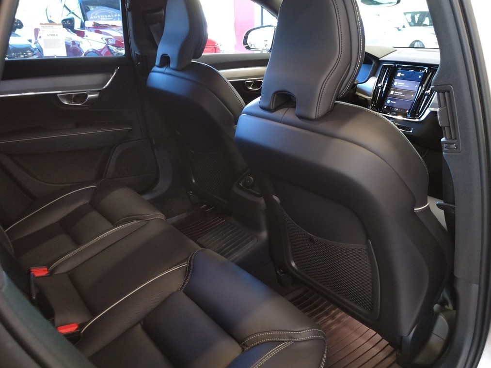 Volvo V90 T6 AWD LONG RANGE PLUS DARK SELEKT TAKUU 24KK.