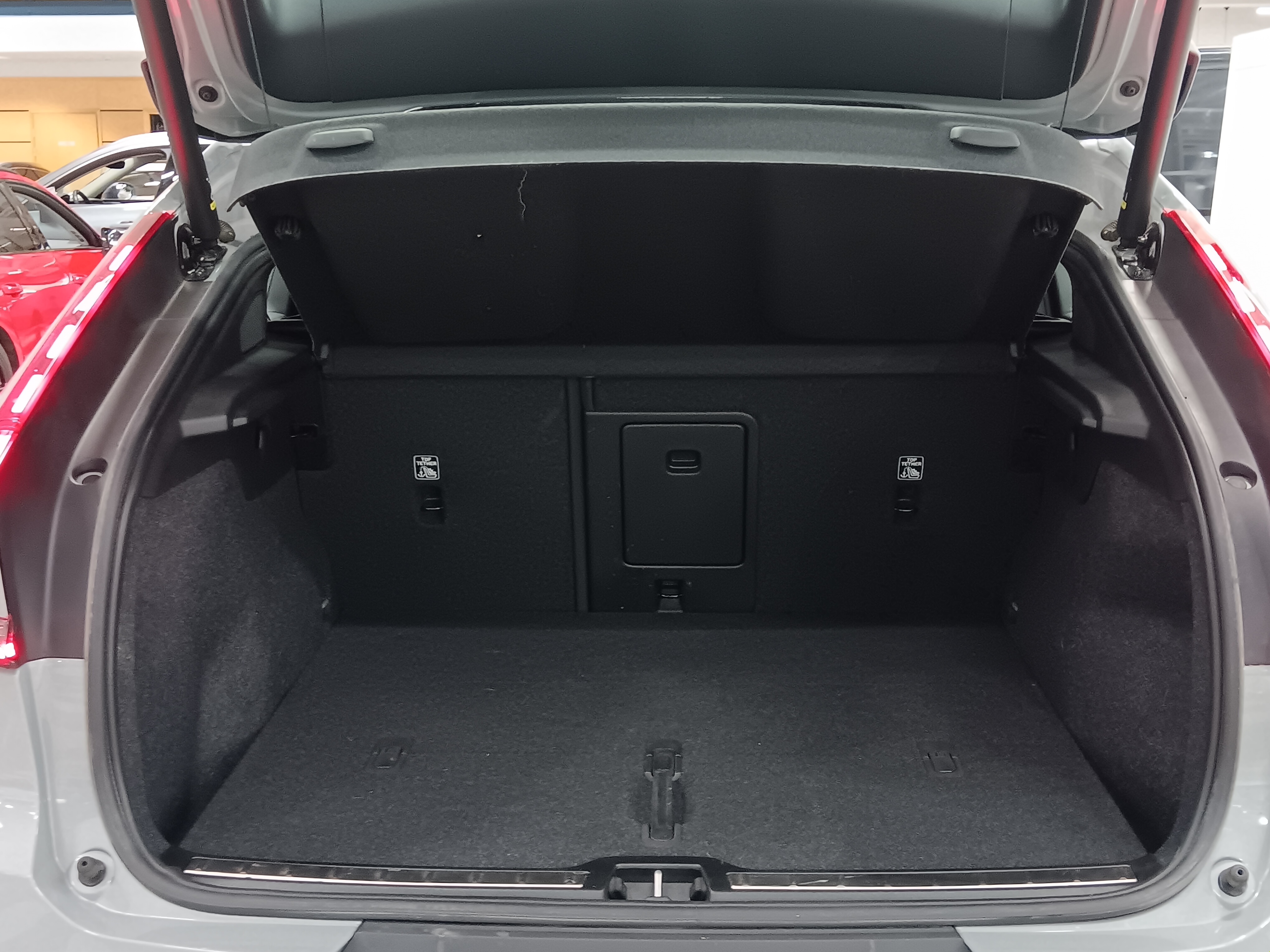 Volvo C40 RECHARGE SINGLE PLUS EXTENDED RANGE