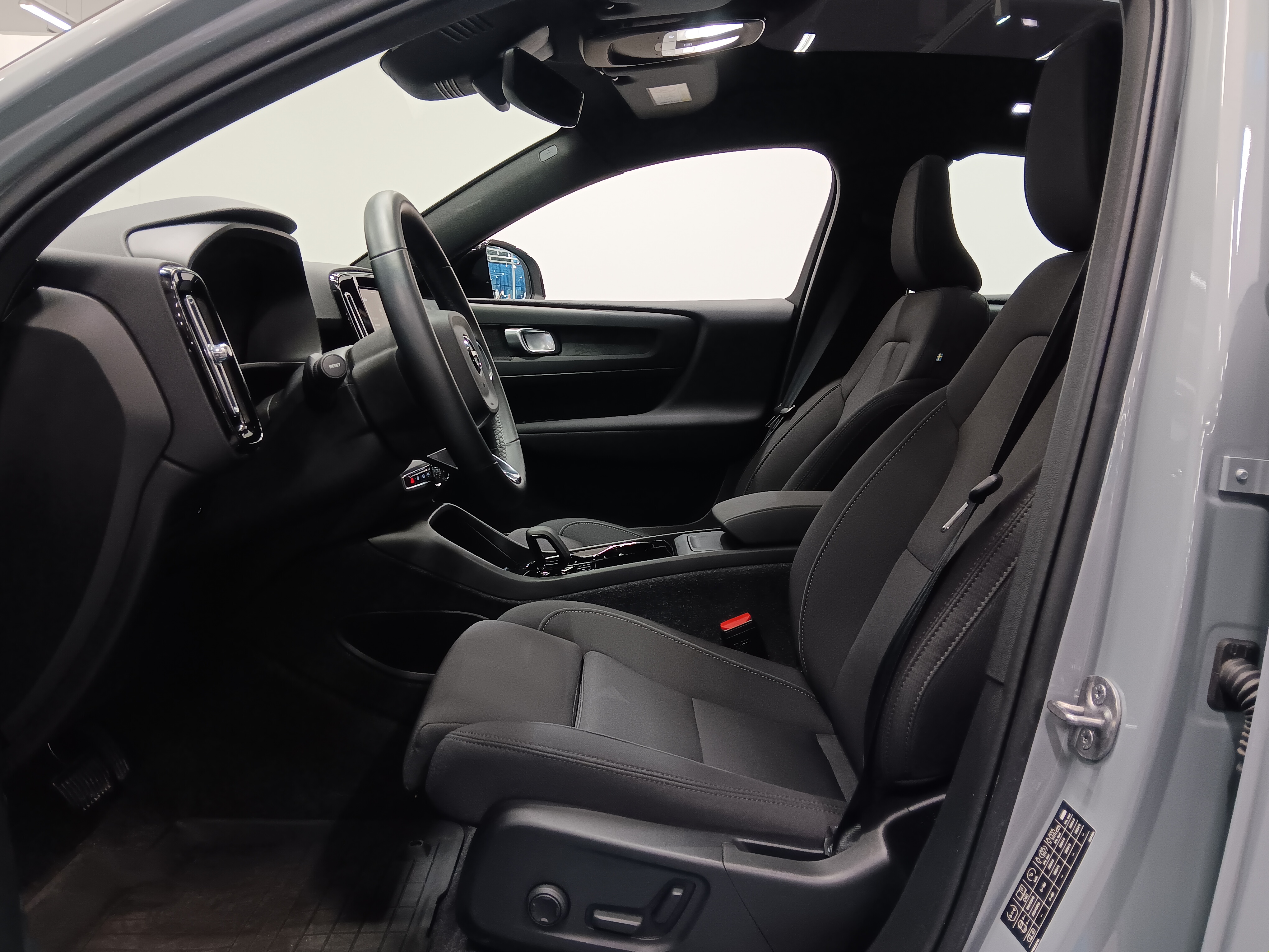 Volvo C40 RECHARGE SINGLE PLUS EXTENDED RANGE