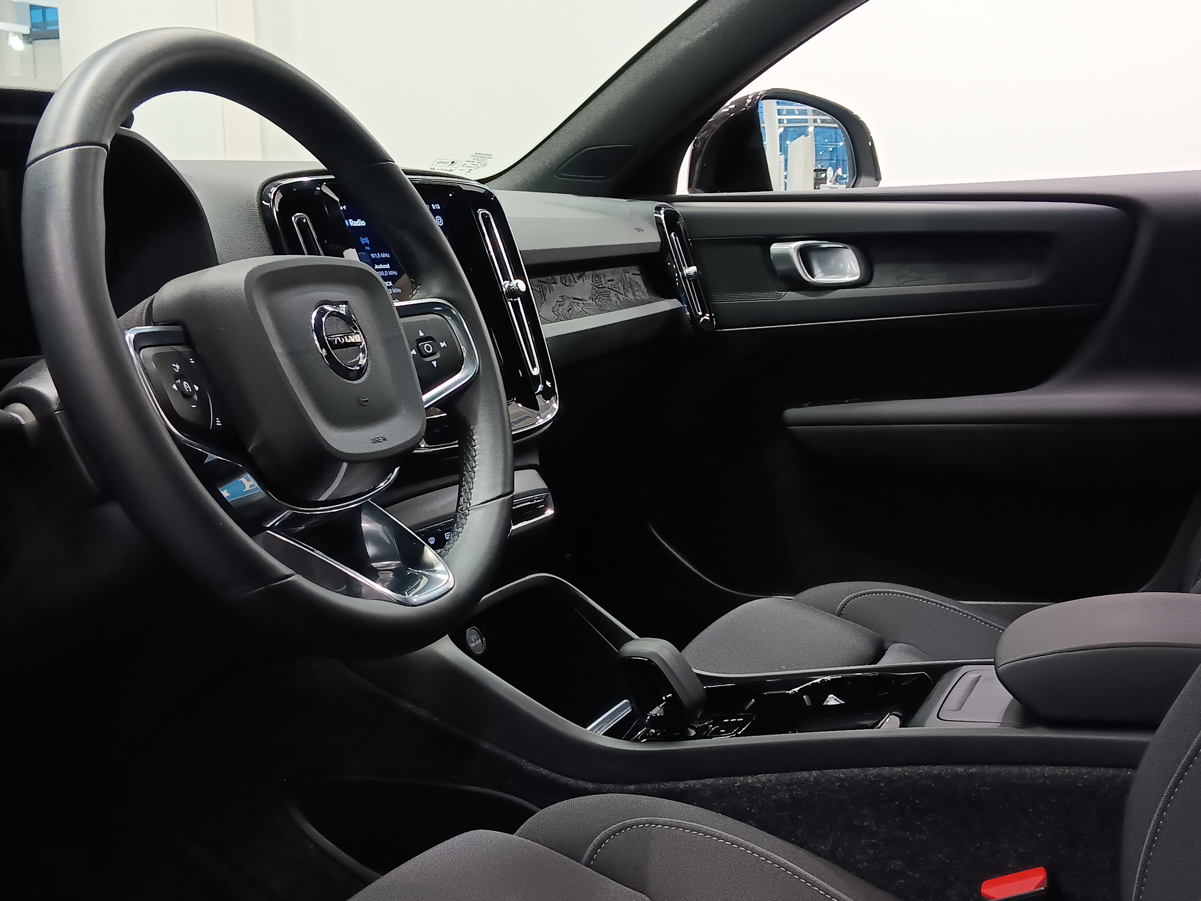 Volvo C40 RECHARGE SINGLE PLUS EXTENDED RANGE