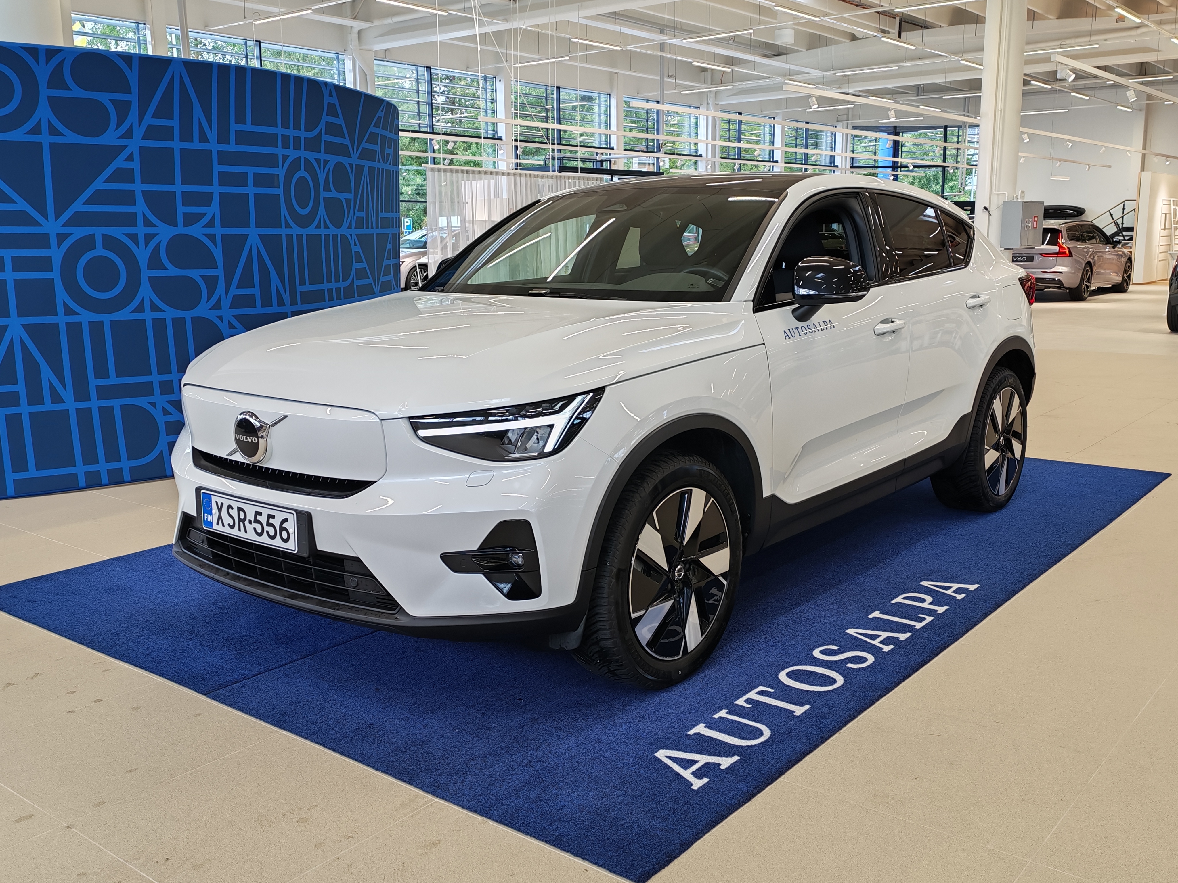 Volvo C40 RECHARGE SINGLE PLUS.