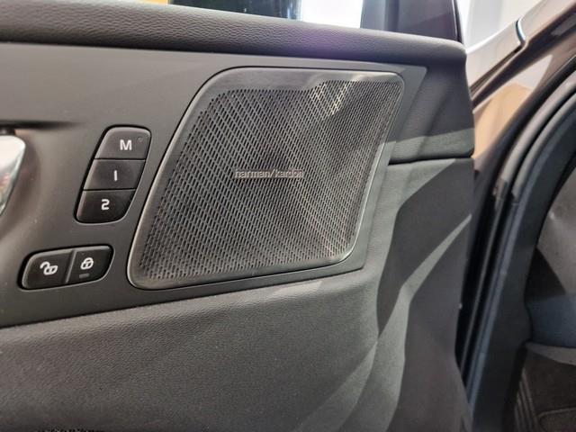 Volvo XC60 T8 AWD LONG RANGE HIGH PERFORMANCE ULTRA DARK AUT.