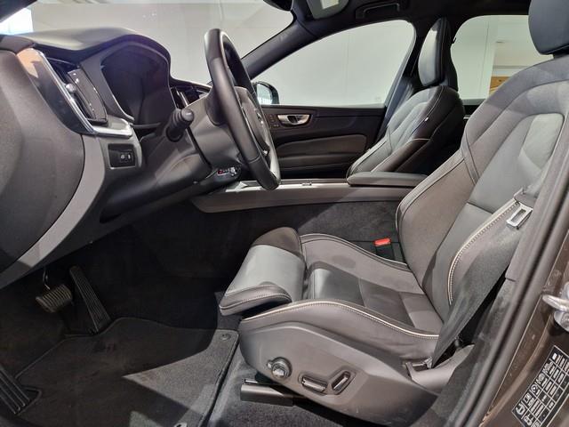 Volvo XC60 T8 AWD LONG RANGE HIGH PERFORMANCE ULTRA DARK AUT