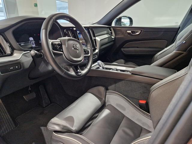 Volvo XC60 T8 AWD LONG RANGE HIGH PERFORMANCE ULTRA DARK AUT