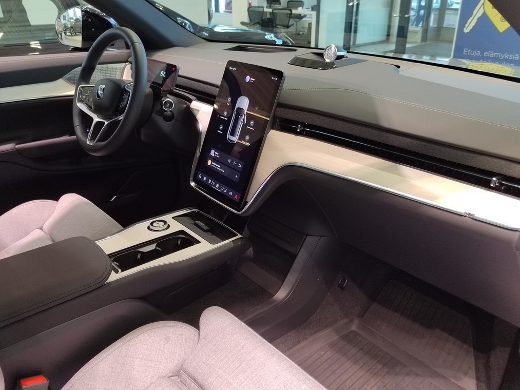 Volvo EX90 TWIN ULTRA.