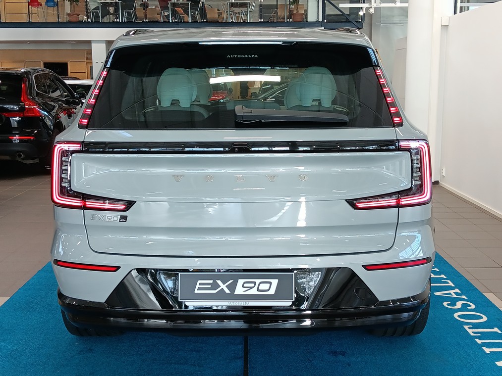 Volvo EX90 TWIN ULTRA