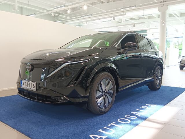 nissan ARIYA 63KWH ADVANCE 2WD 22KW CHARGER.