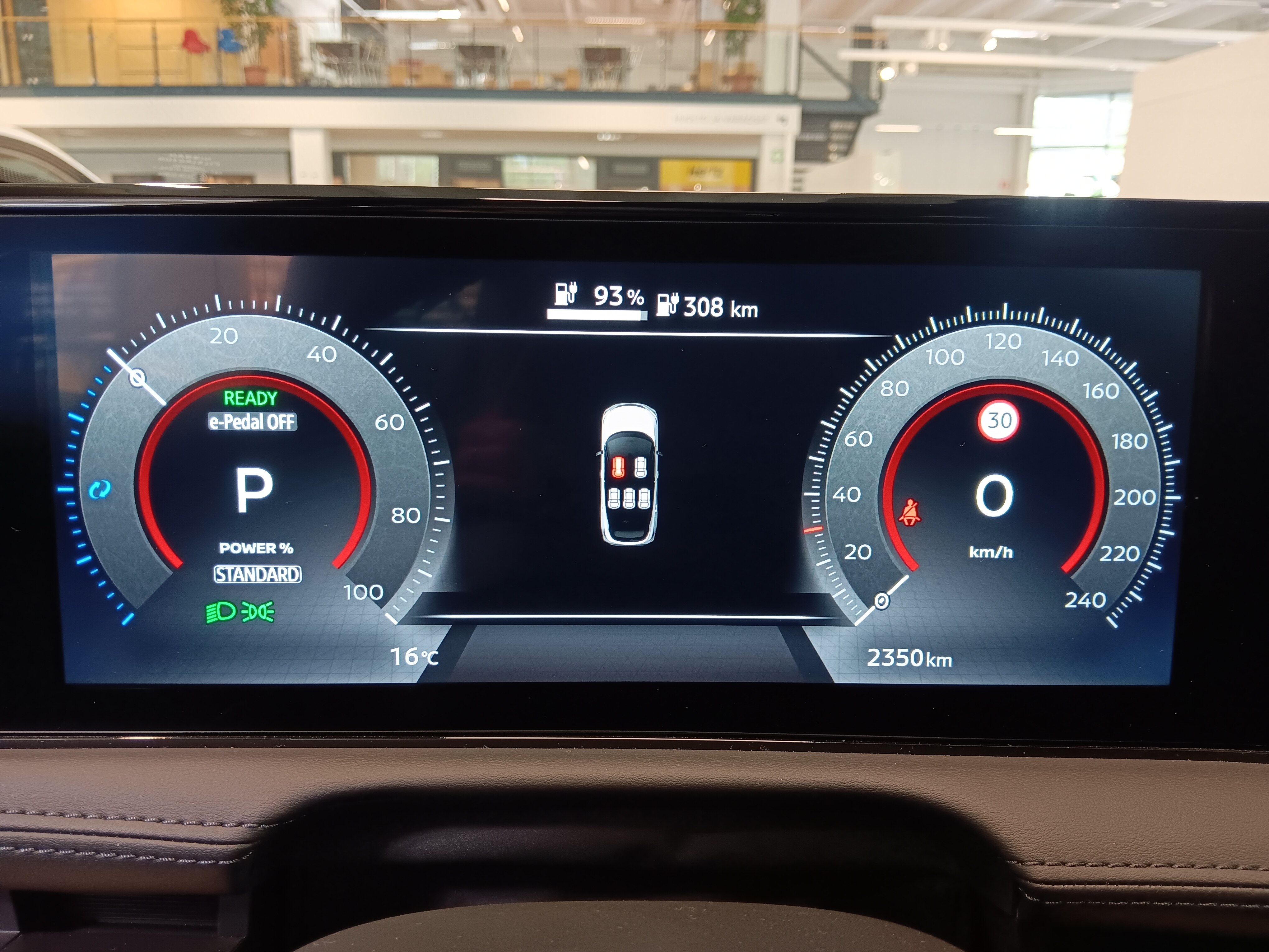 Nissan ARIYA 63KWH ADVANCE 2WD 22KW CHARGER.