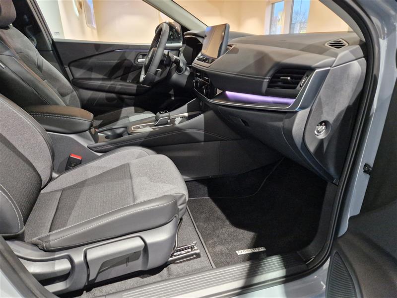 Nissan QASHQAI MHEV 158 XTRONIC 2WD N-CONNECTA 2-TONE