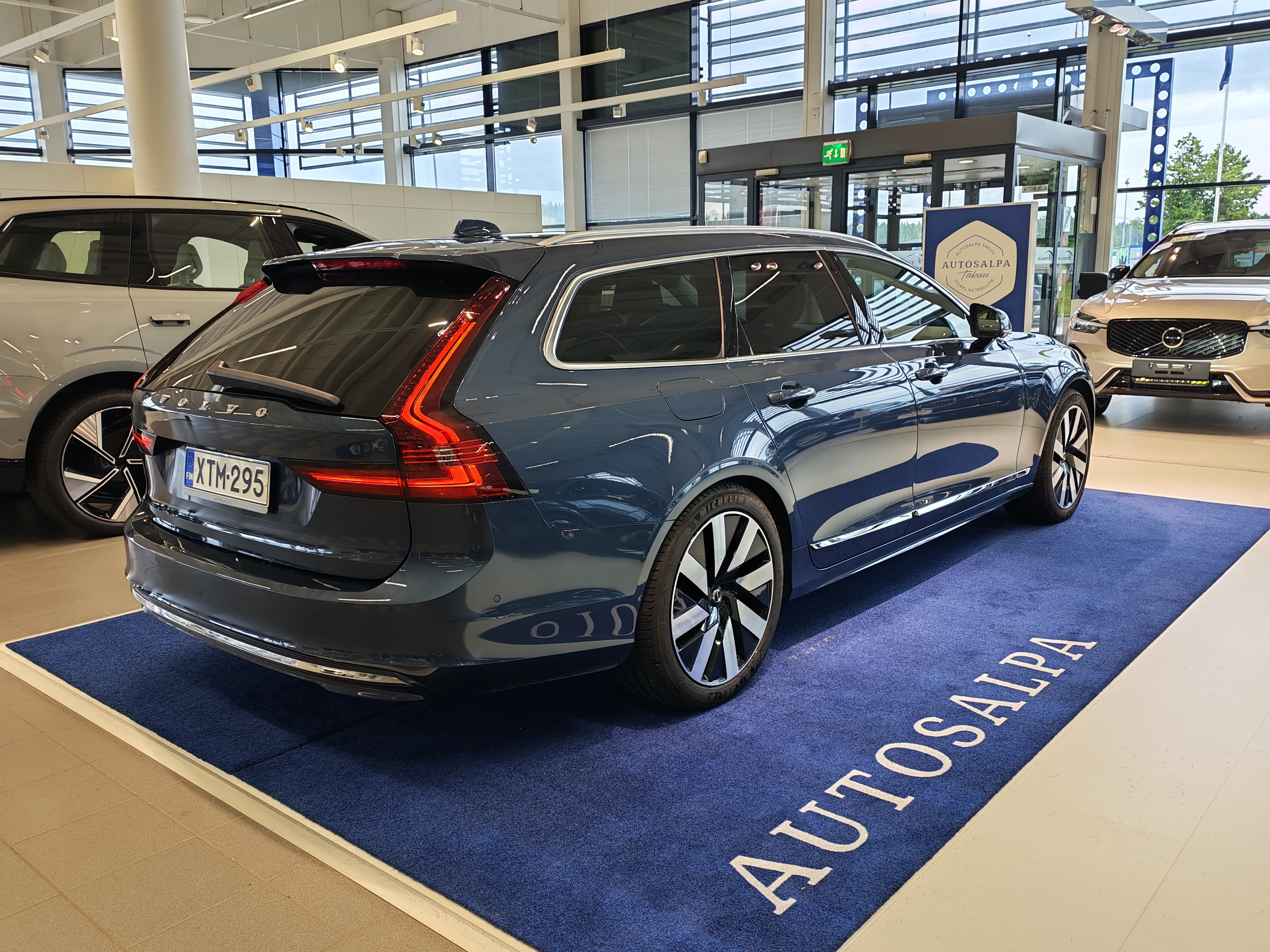 Volvo V90 2025, kuva 3/24