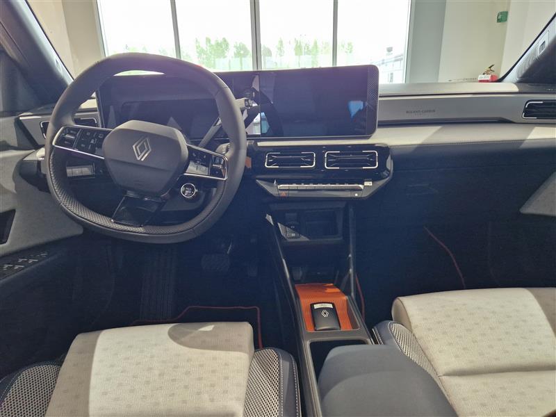 Renault 5 E-TECH ELECTRIC 150HV COMFORT RANGE ROLAND-GARROS.
