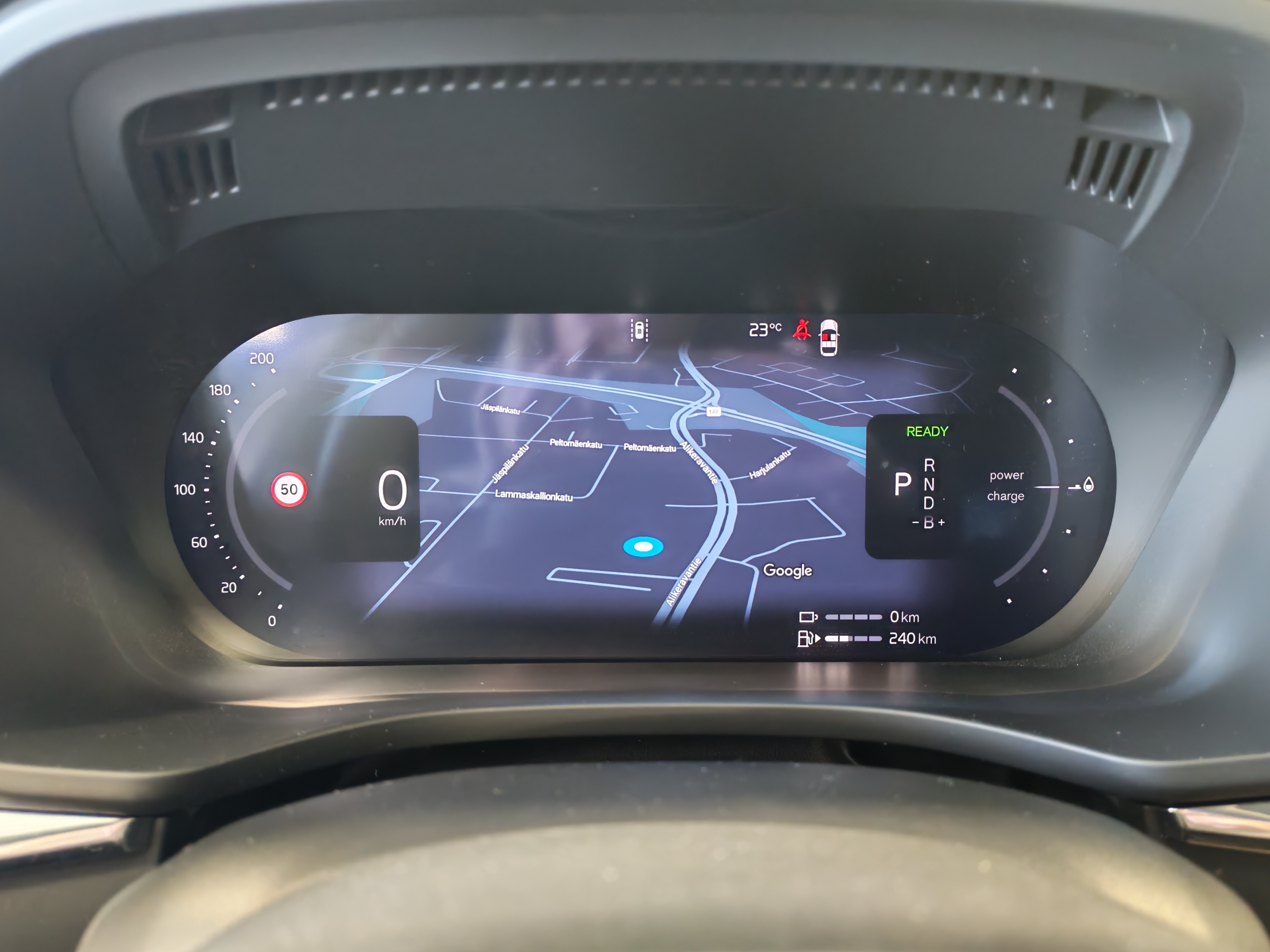 Volvo XC60 T6 AWD LONG RANGE PLUS DARK TAKUU 24KK/40TKM