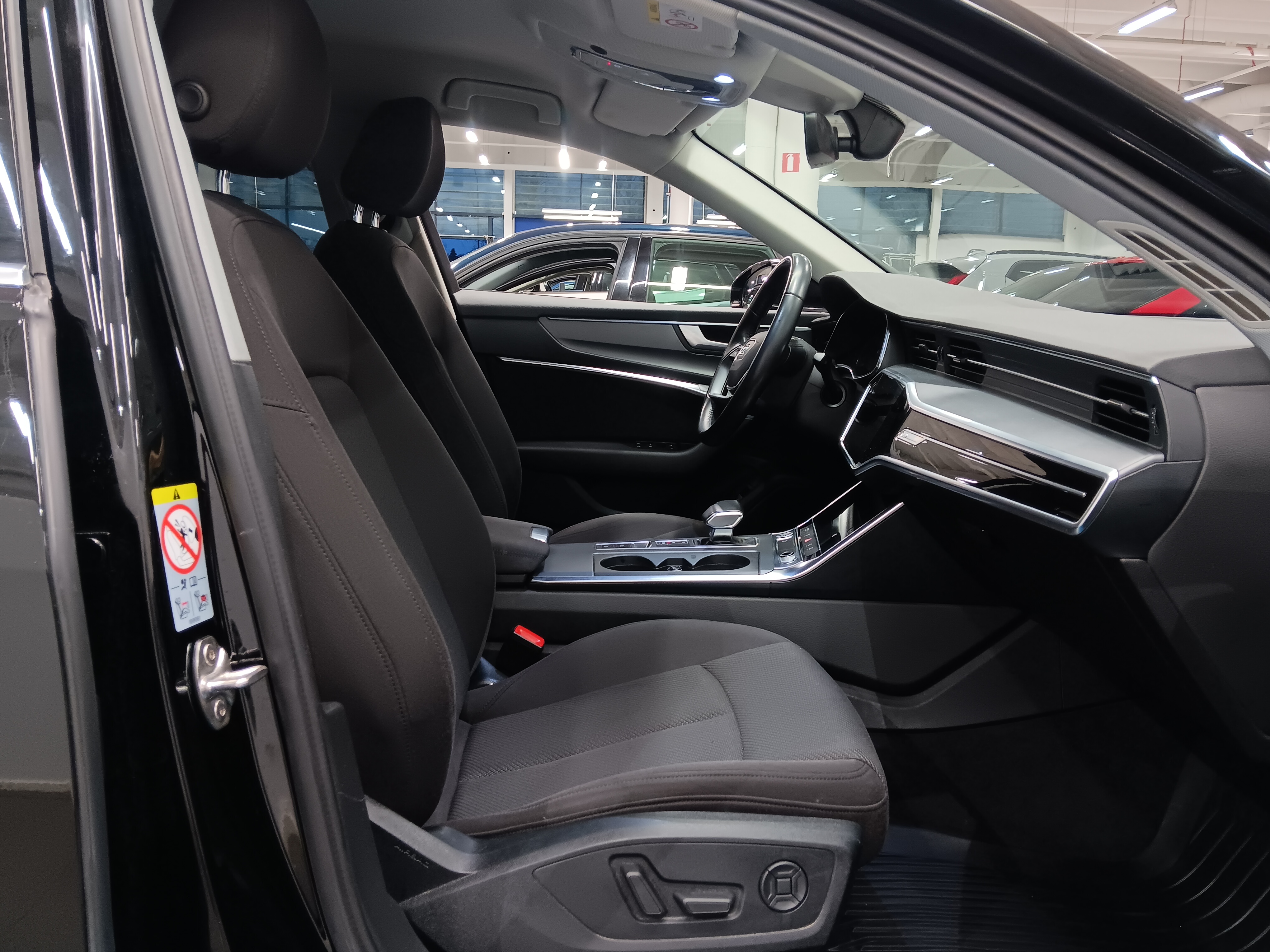 Audi A6 SEDAN BUSINESS LAUNCH EDITION 40 TDI MHEV S TRONIC