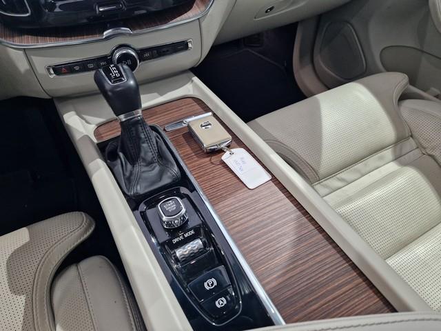 Volvo XC60 D5 AWD INSCRIPTION AUT
