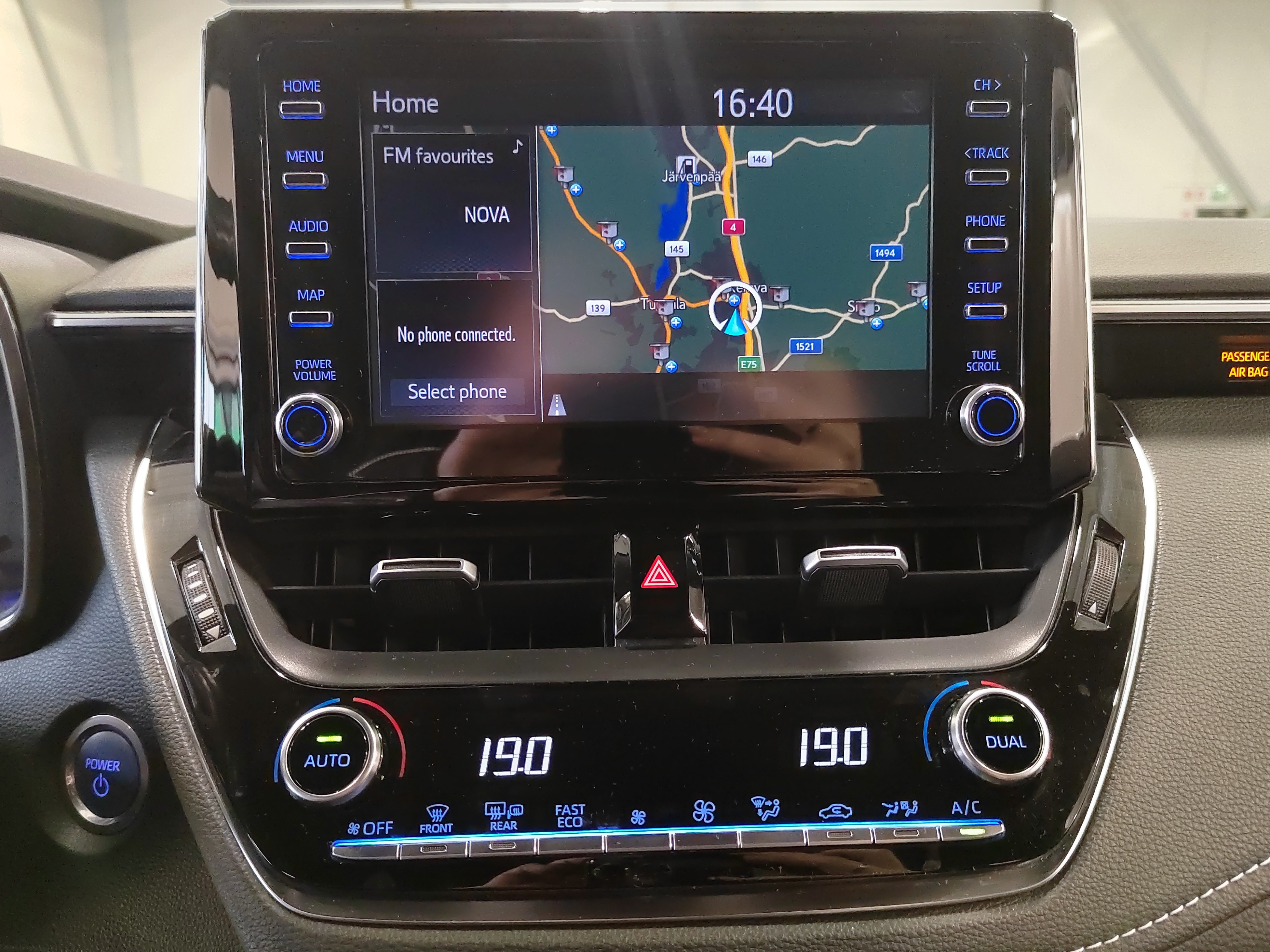 Toyota COROLLA TOURING SPORTS 2,0 HYBRID ACTIVE EDITION