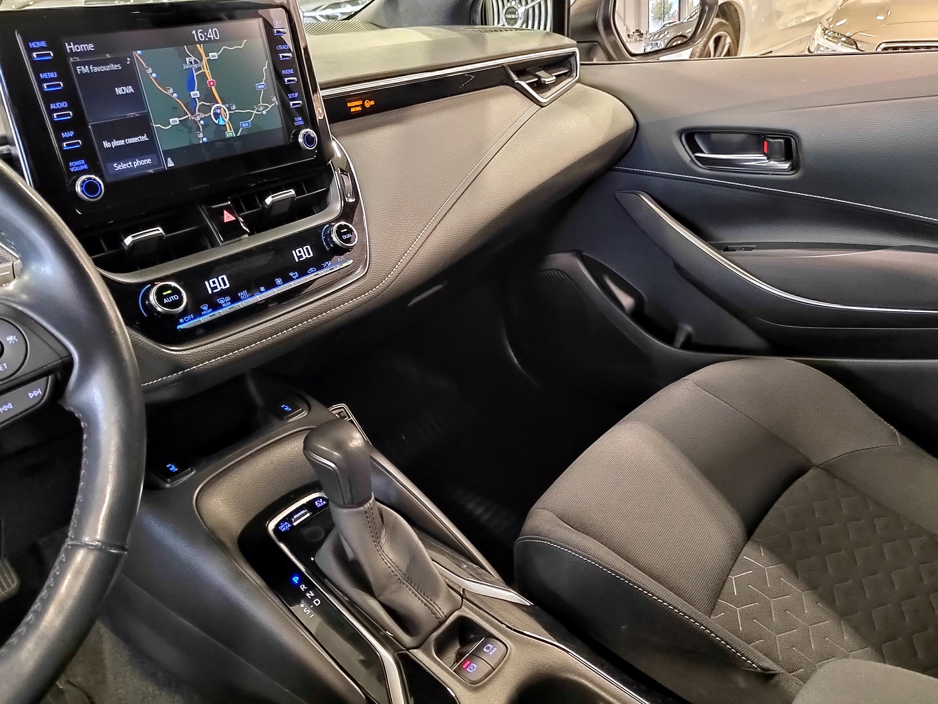 Toyota COROLLA TOURING SPORTS 2,0 HYBRID ACTIVE EDITION