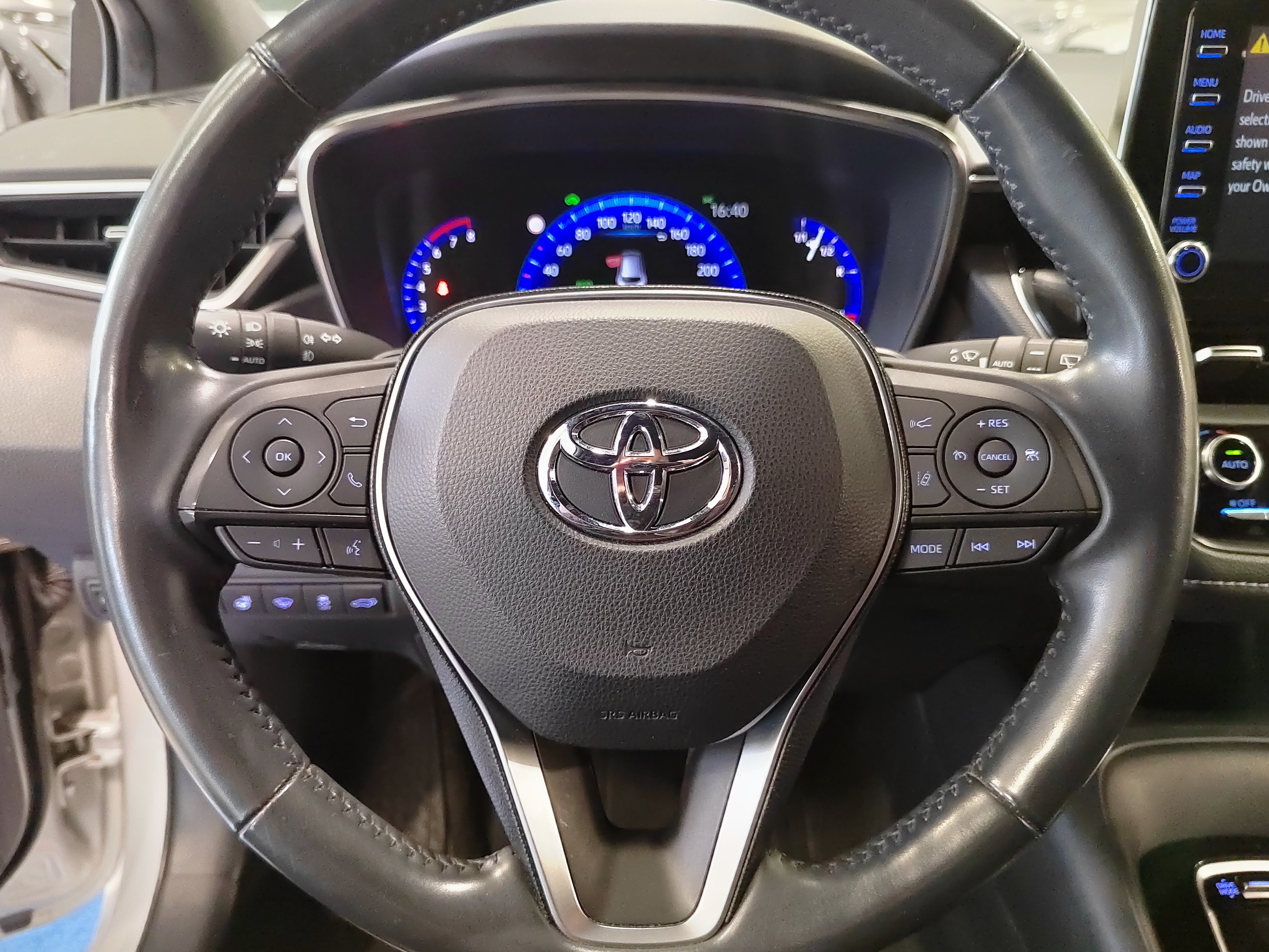 Toyota COROLLA TOURING SPORTS 2,0 HYBRID ACTIVE EDITION
