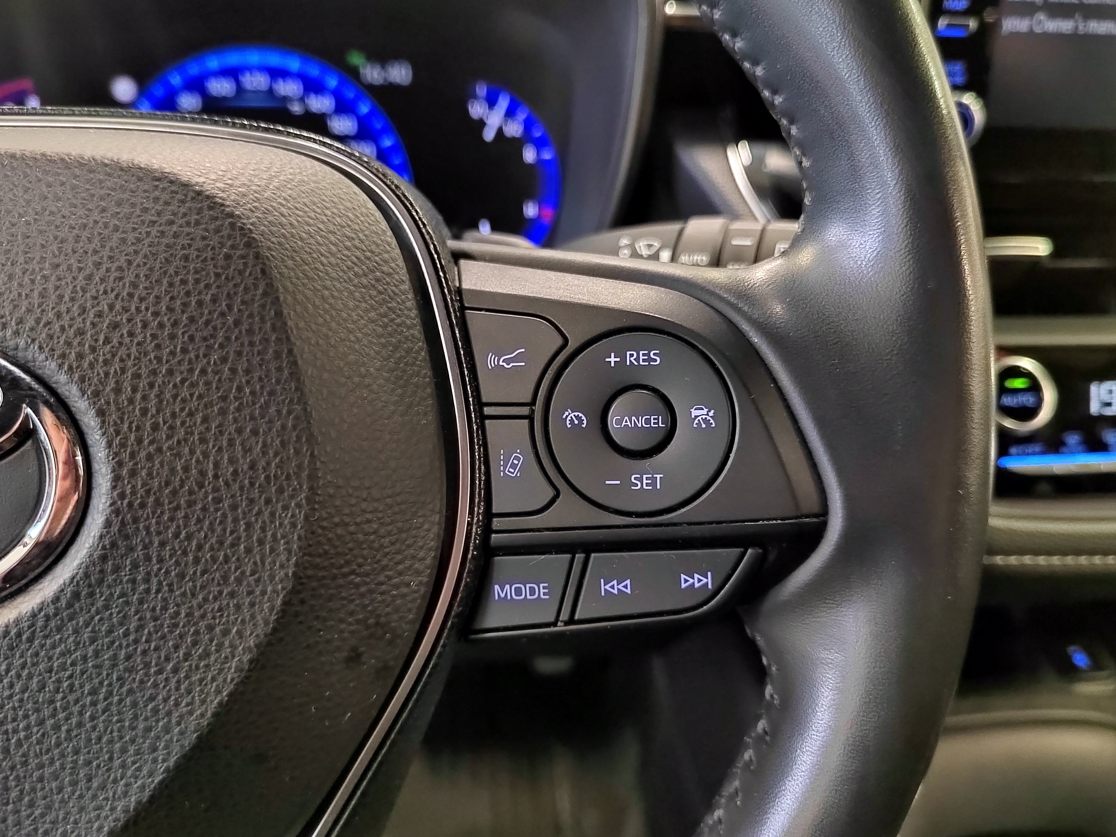 Toyota COROLLA TOURING SPORTS 2,0 HYBRID ACTIVE EDITION