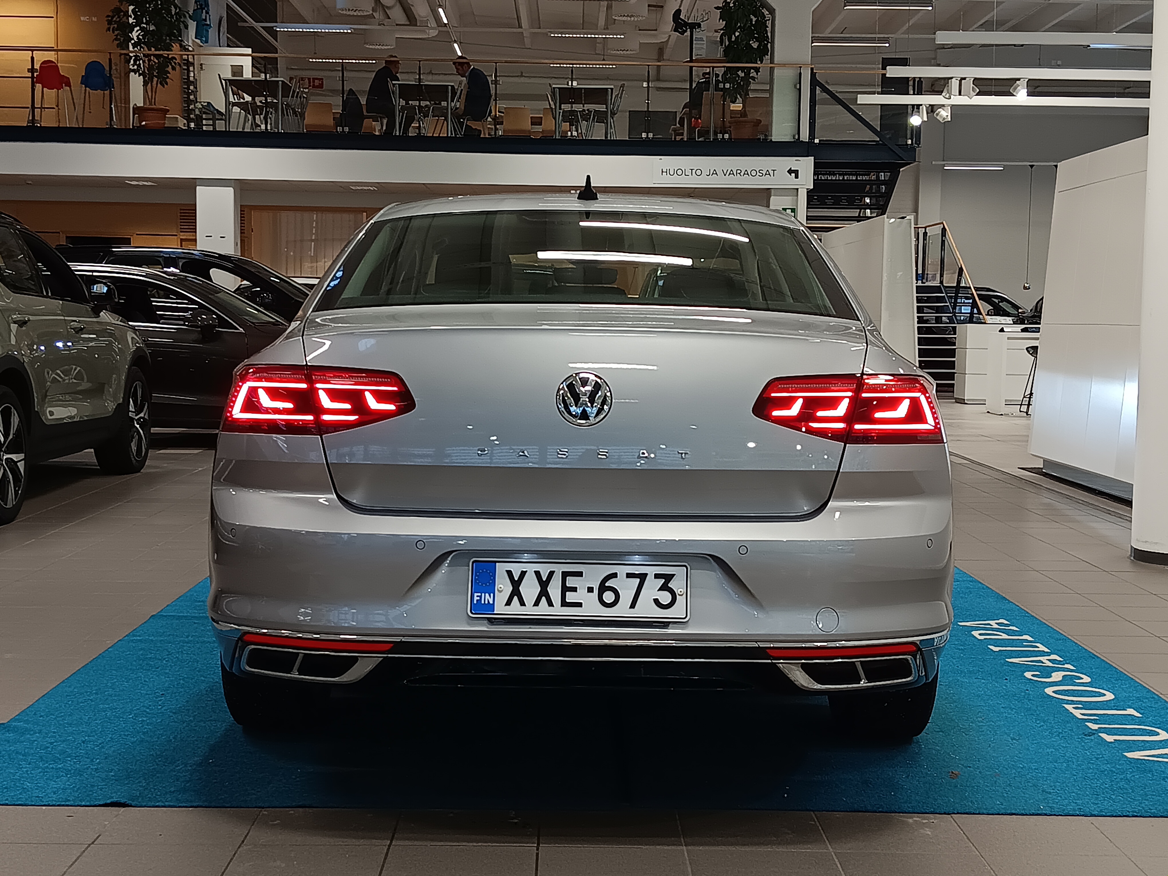Volkswagen PASSAT SEDAN R-LINE 1,5 TSI EVO 110 KW DSG-AUTOMAATTI