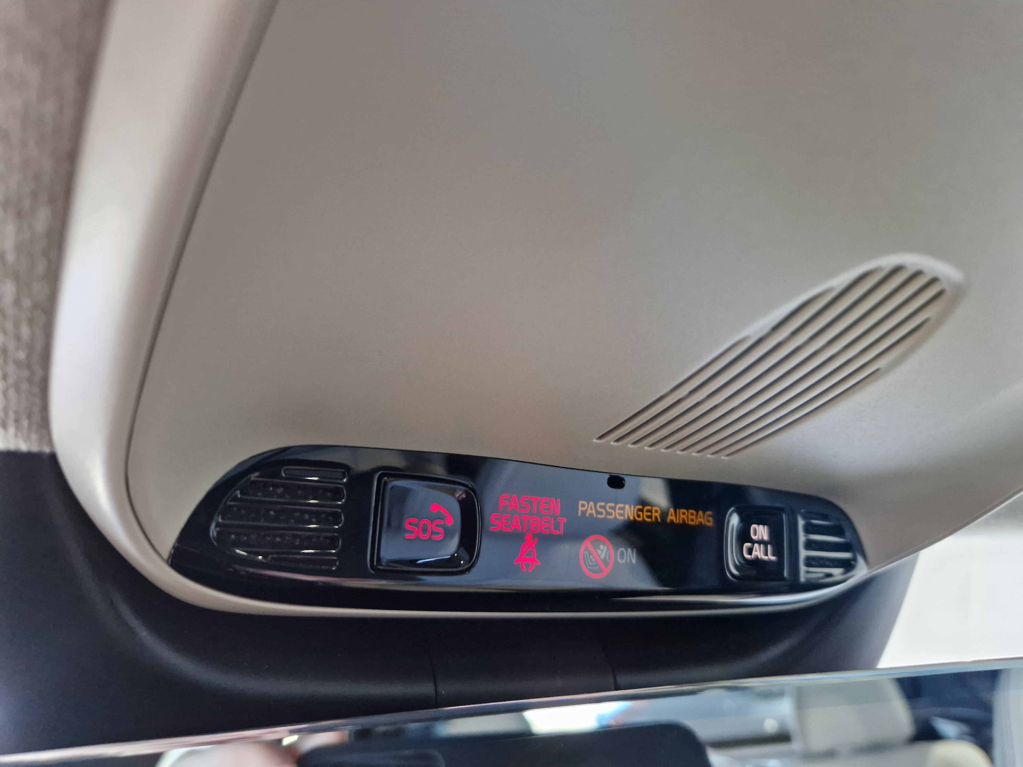 Volvo XC40 T5 TWE BUSINESS INSCRIPTION TAKUU 24KK/40TKM