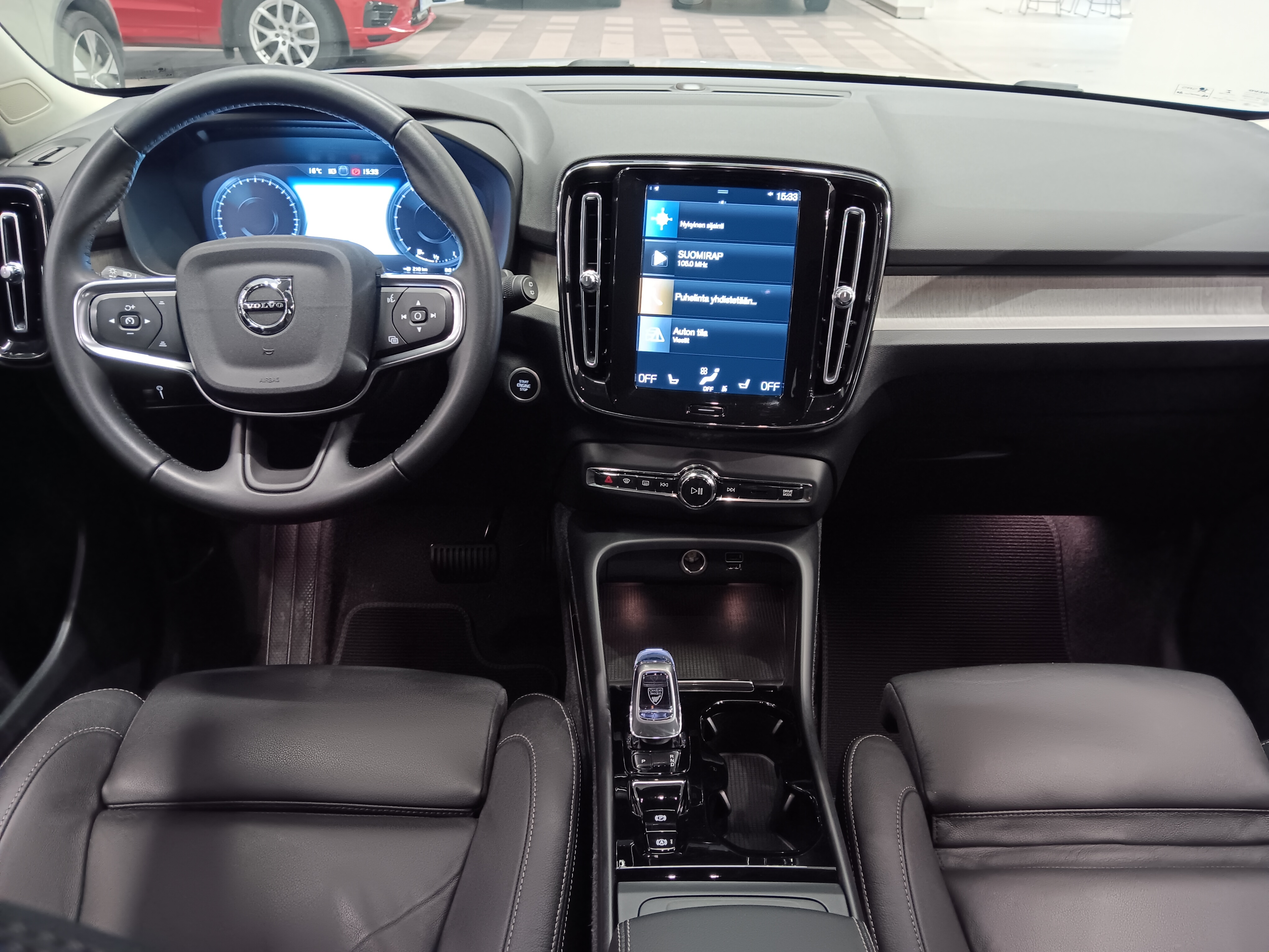 Volvo XC40 T3  INSCRIPTION AUT TAKUU 24KK/40TKM