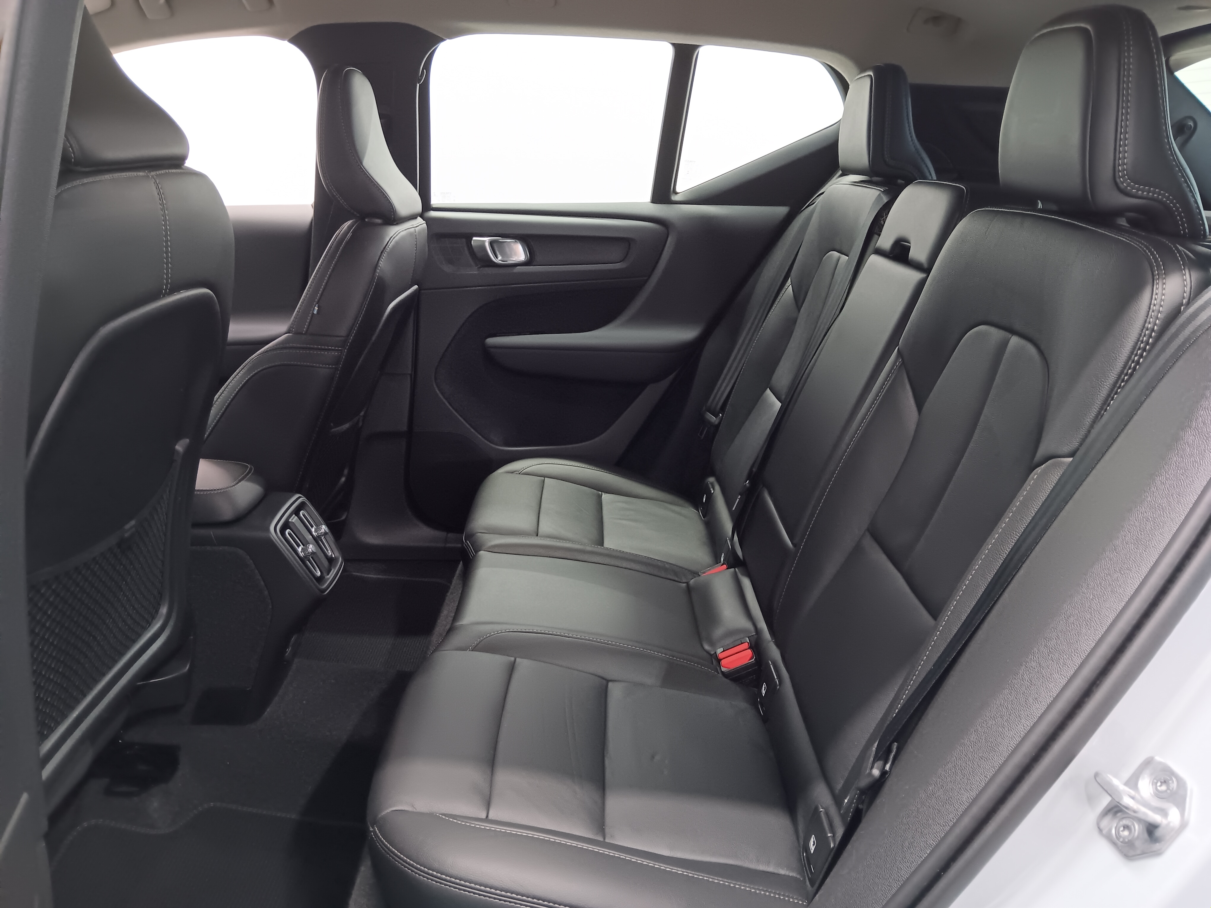 Volvo XC40 T3  INSCRIPTION AUT TAKUU 24KK/40TKM