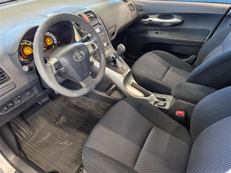Toyota AURIS 1,6 VALVEMATIC LINEA SOL 5OV MULTIMODE