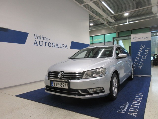 Volkswagen PASSAT VARIANT HIGHLINE 1.4 TSI MULTIFUEL 118 KW (160 HV)
