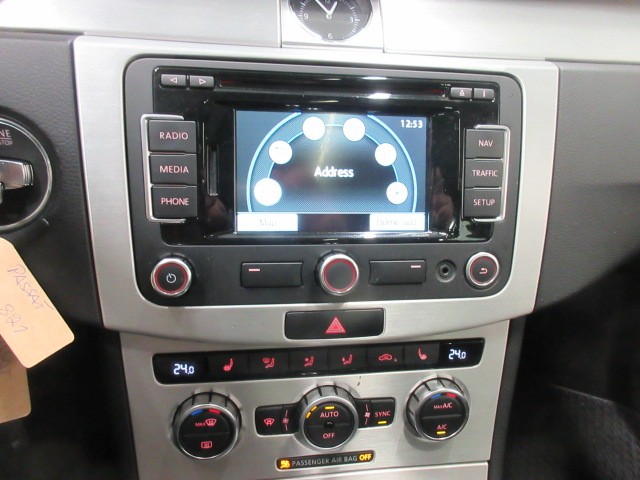 Volkswagen PASSAT VARIANT HIGHLINE 1.4 TSI MULTIFUEL 118 KW (160 HV)