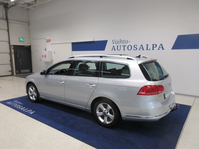 Volkswagen PASSAT VARIANT HIGHLINE 1.4 TSI MULTIFUEL 118 KW (160 HV)
