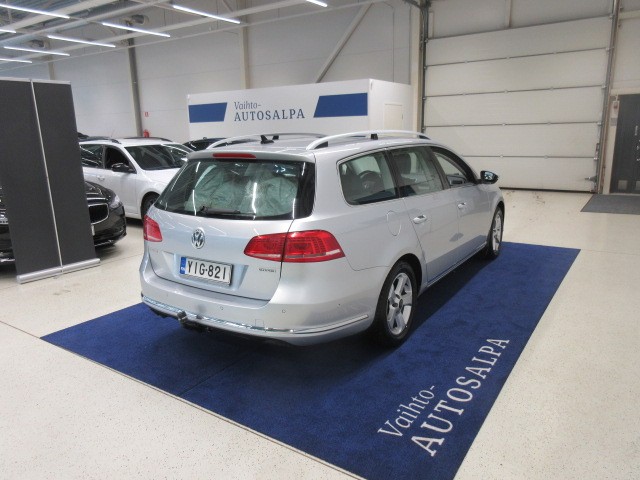 Volkswagen PASSAT VARIANT HIGHLINE 1.4 TSI MULTIFUEL 118 KW (160 HV)